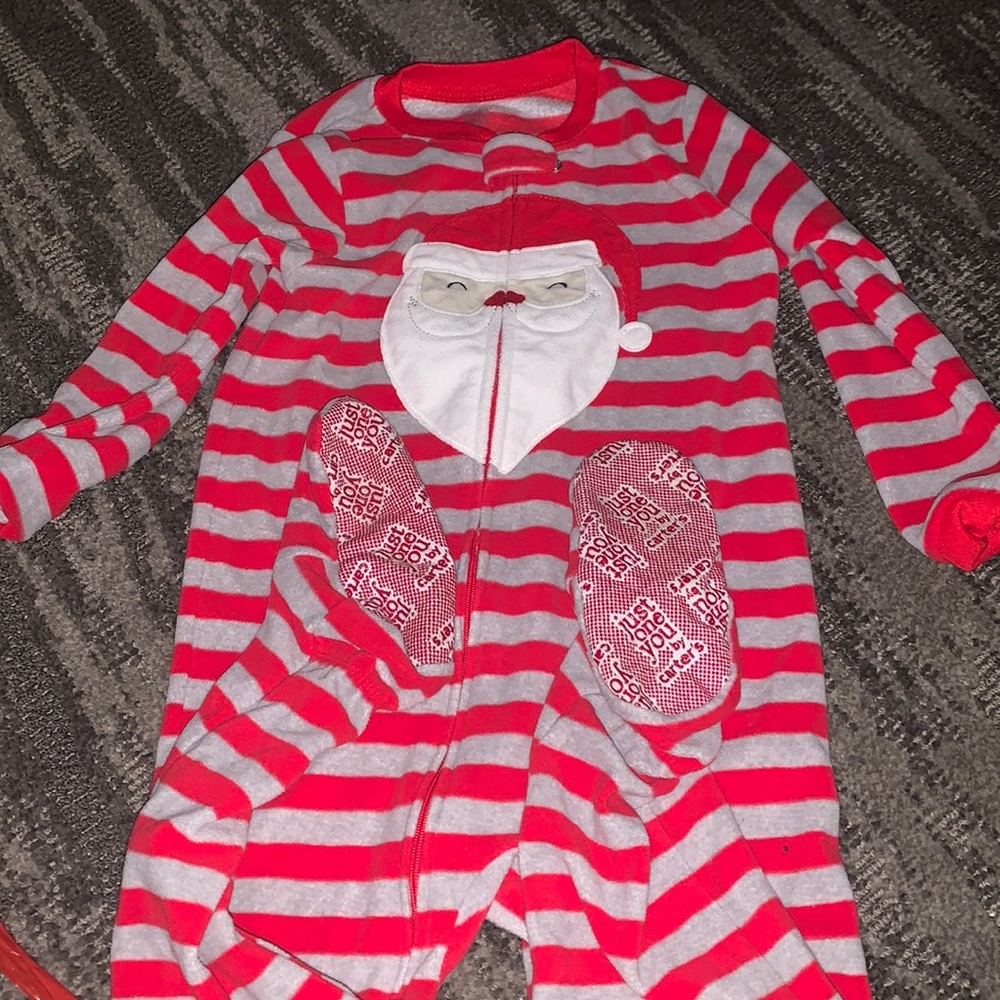 4T Christmas pajamas ! 🎅
